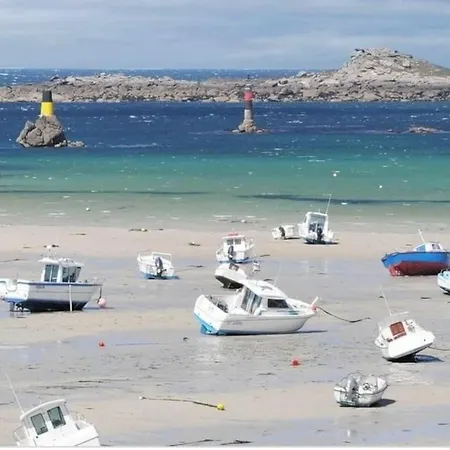 Kerlosvezan, A La Campagne, Proche Holiday home