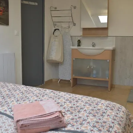 Holiday home Kerlosvezan, A La Campagne, Proche *